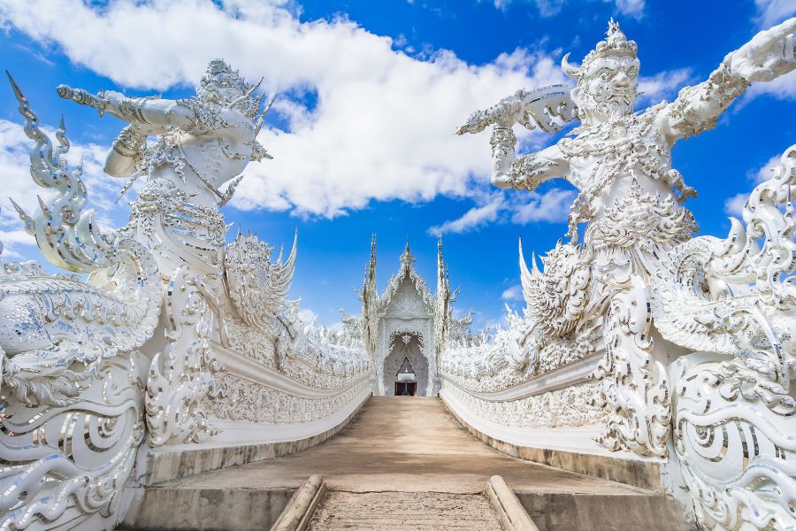Chiang Rai any hotel & Highlights Private Day Tour with Chiang Mai Hotel Drop-off