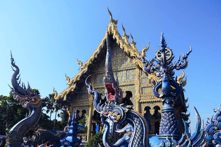 Chiang Rai Airport & Highlights Private Day Tour with Chiang Mai Hotel Drop-off